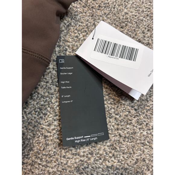 Nike One 8” High Rise Brown Biker Shorts - Size XS - Picture 12 of 12